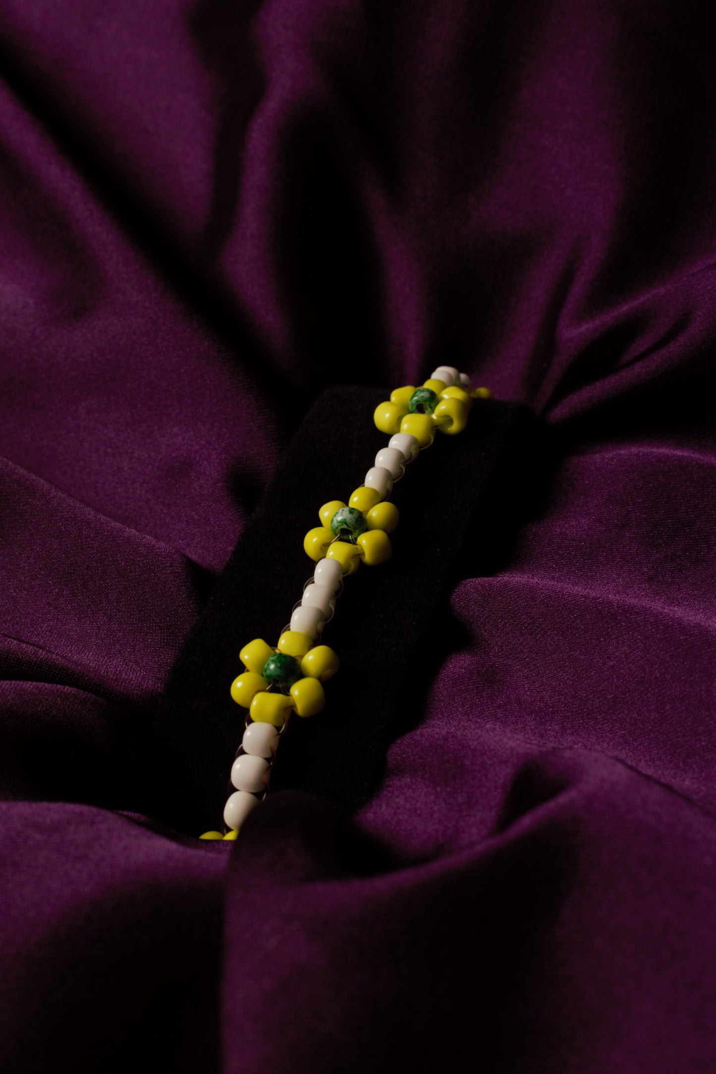 Floral beaded bracelet
