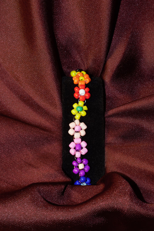 Flower beaded bracelet