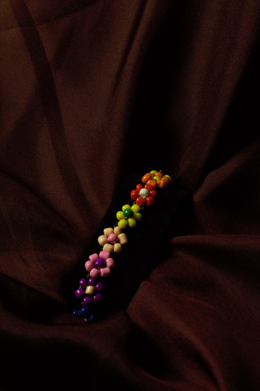 Flower beaded bracelet